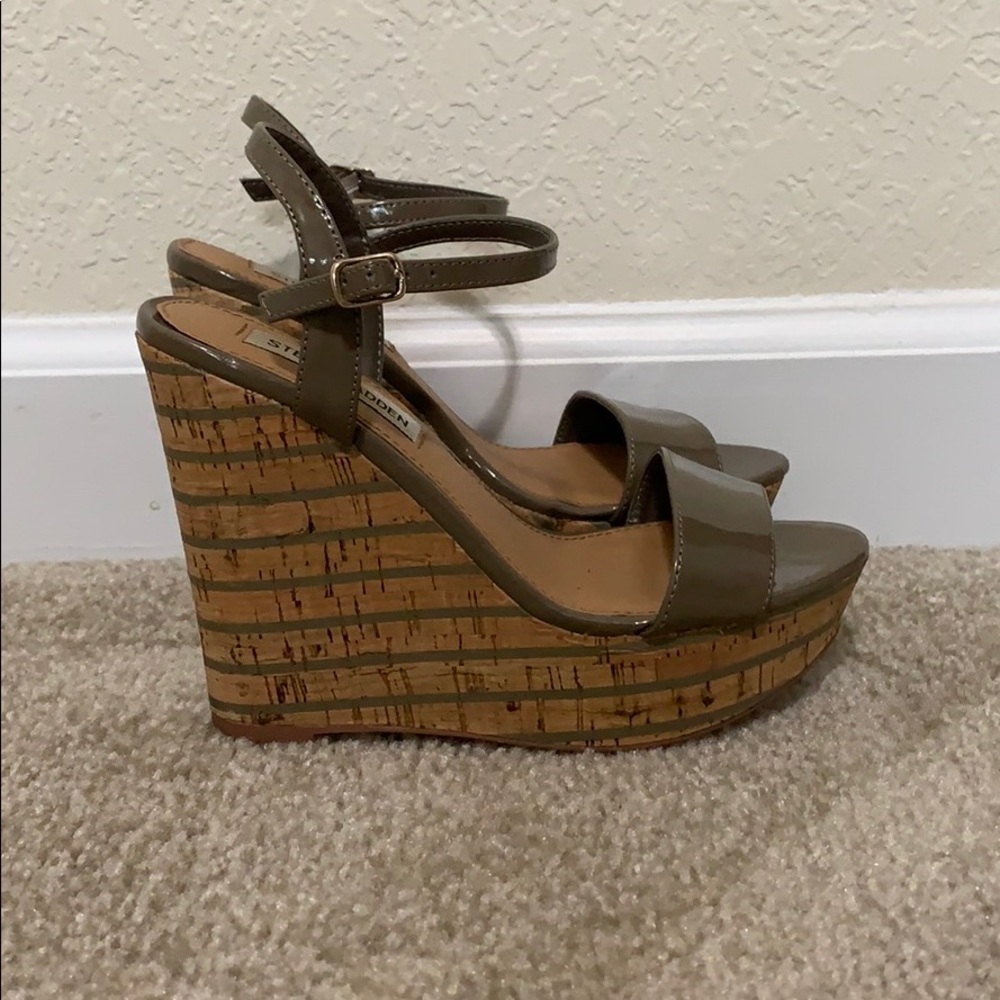 Steve Madden Wedge Sandal